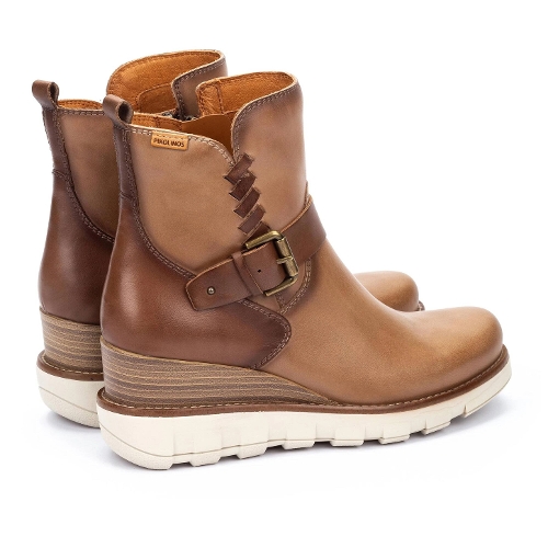 CASTOR W8F-8842C1 - Perspective 3